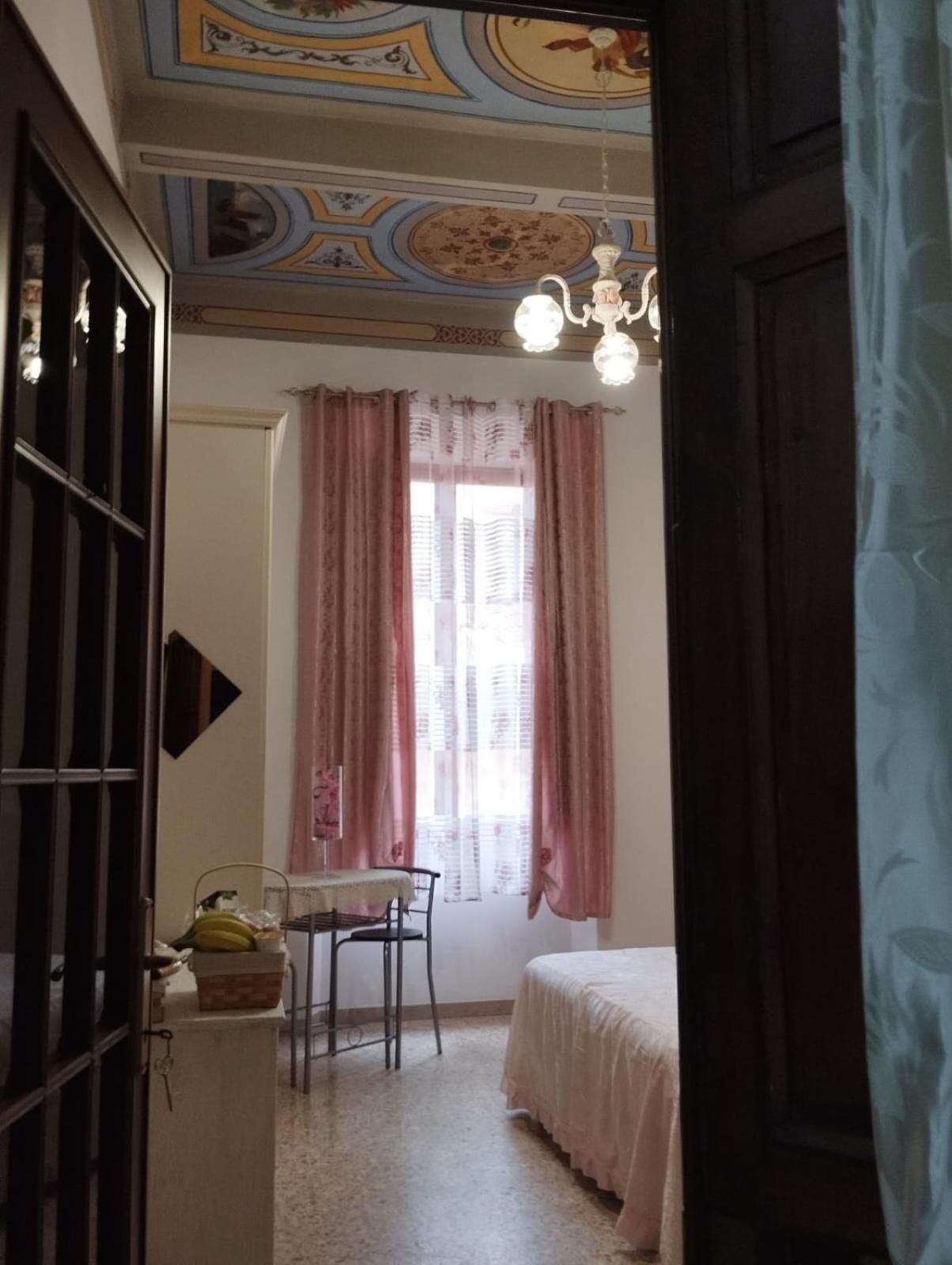 Отель The Family House Ливорно Экстерьер фото